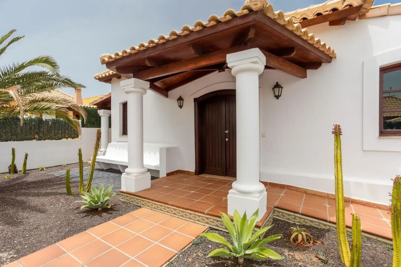 Villa Relax Deluxe Private Pool Corralejo By Holidays Home 0*,  İspanya